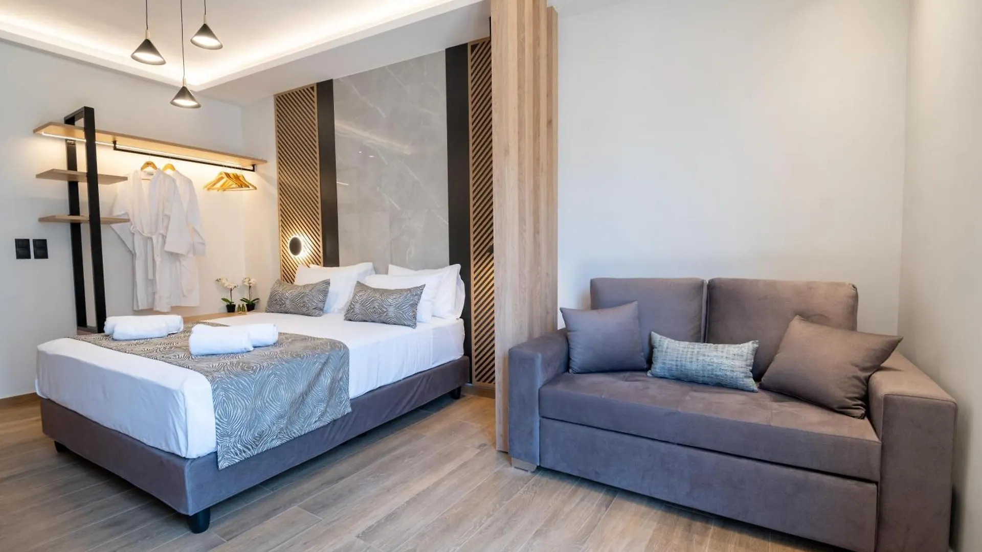 John & Mary Suites Resmo 0*,