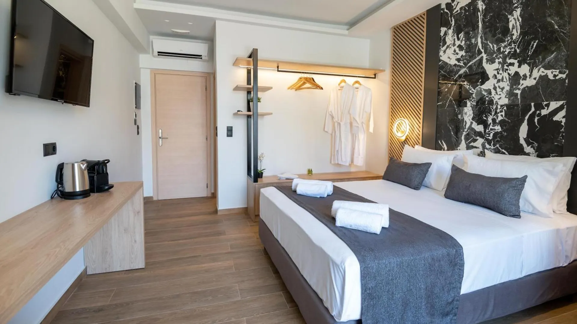 John & Mary Suites Resmo Daire